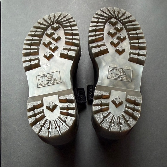 NWOT-Dr. Martens Addina Flower Black Leather Buckle Mary Jane Dress Shoes Size 9 - Picture 6 of 7